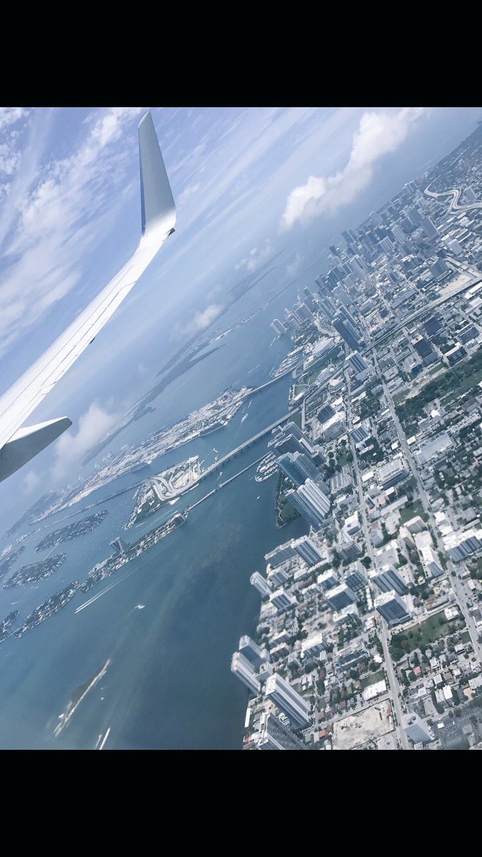 Ll_CJ's tweet photo. Im so high up, I'm like, how you nighas really getting down? https://t.co/F6WlBjx2xb
