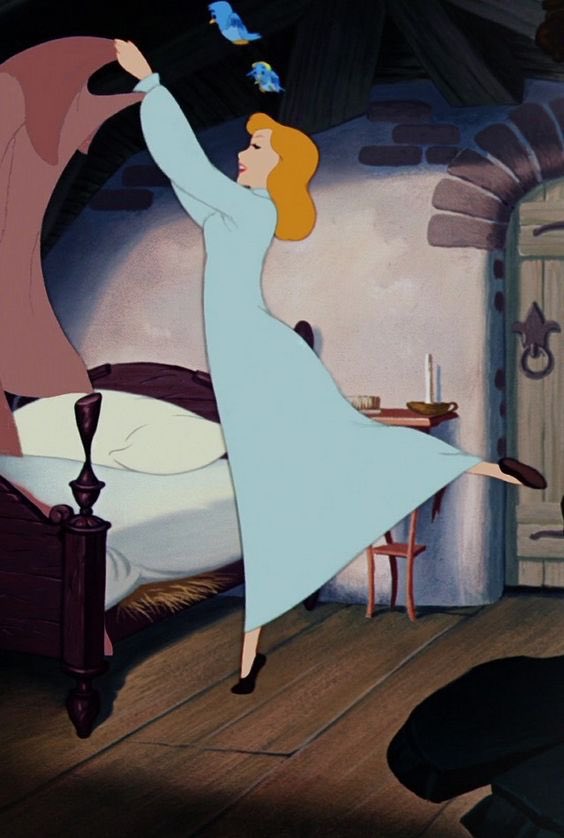 DisneyPan2's tweet photo. Encontrar Amanecer parte 2 me llena de #endorfinas y #felicidad, por eso estoy asi: https://t.co/lWRFkIFX0Z