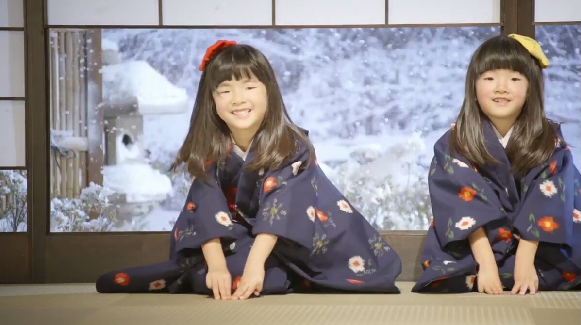 ট ইট র 空論 Koyaku Koyaku 北海道ローカルの野口観光のcmに出演している双子の女の子を調べてください お願いします ট ইট র 空論 Koyaku Koyaku 北海道ローカルの野口観光のcmに出演している双子の女の子を調べてください お願いします