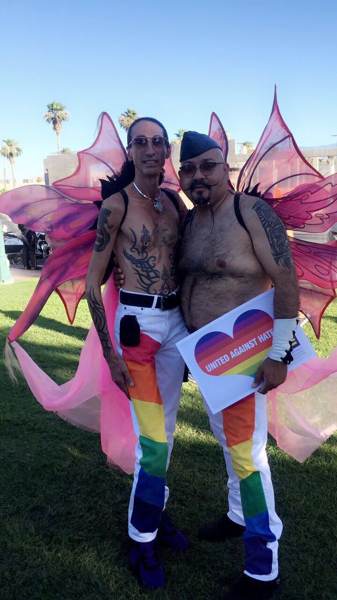 CinthiaNoemi1's tweet photo. #equalitymarch17 #palmsprings https://t.co/E8Ozt4efta
