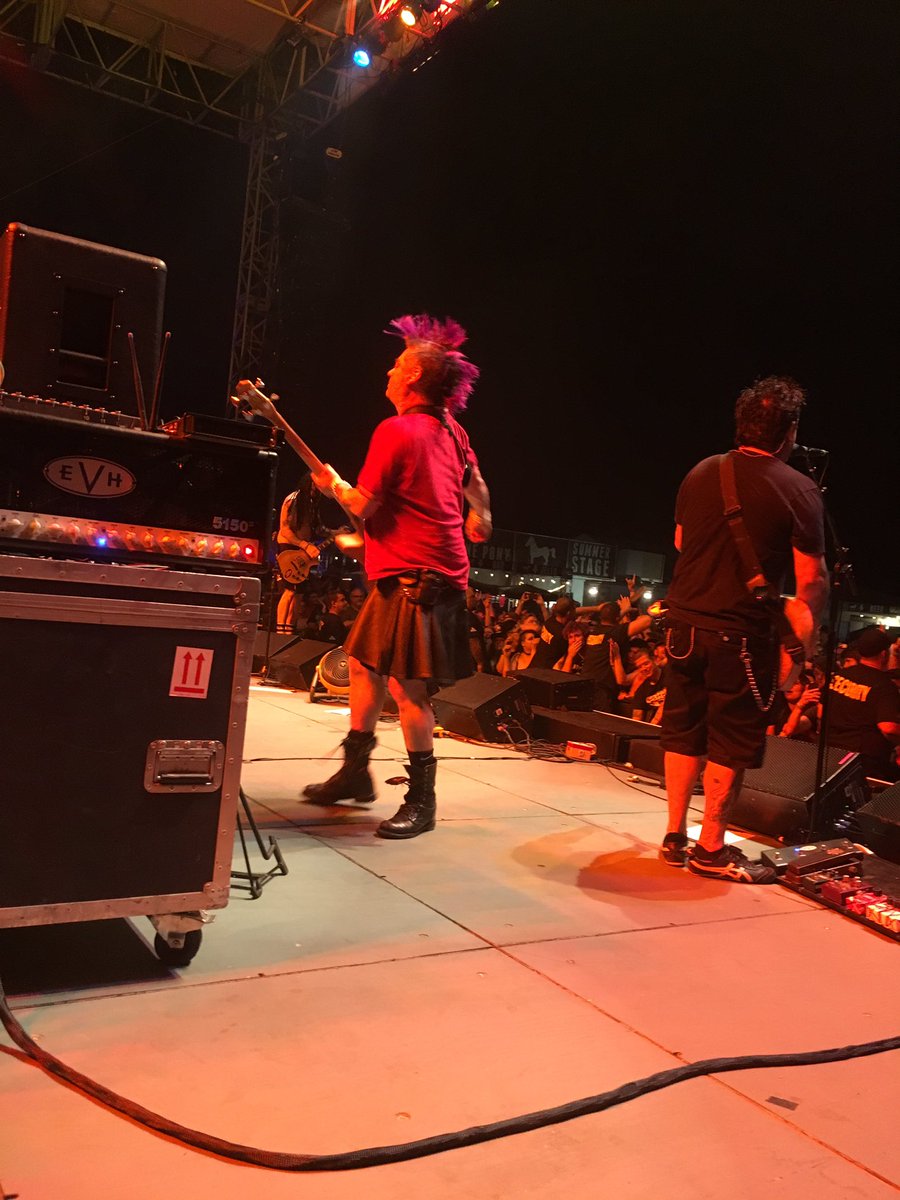 PunkRockBowling's tweet photo. Because @NOFXband #PunkRockBowling #nofx https://t.co/o4fuF4xkqK