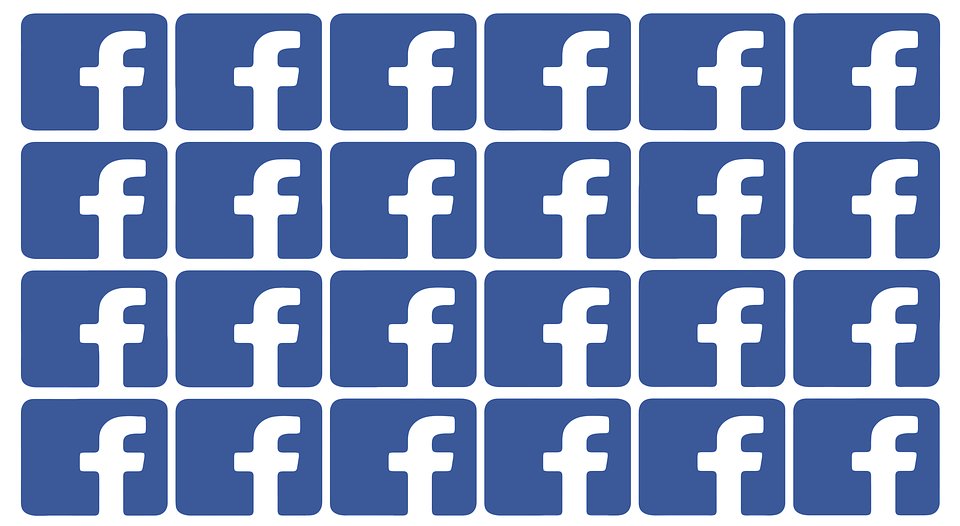 socialmedia2day tweet picture