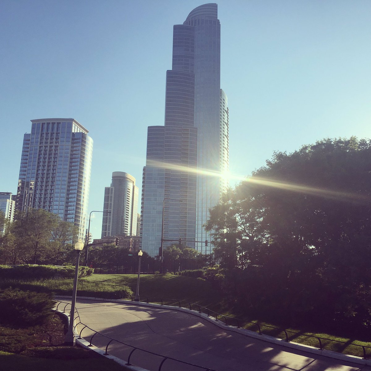 OutcomeSeating's tweet image. We are here in beautiful Chicago! Getting excited for Neocon! See you then! #NeoCon2017 #outcomeseating