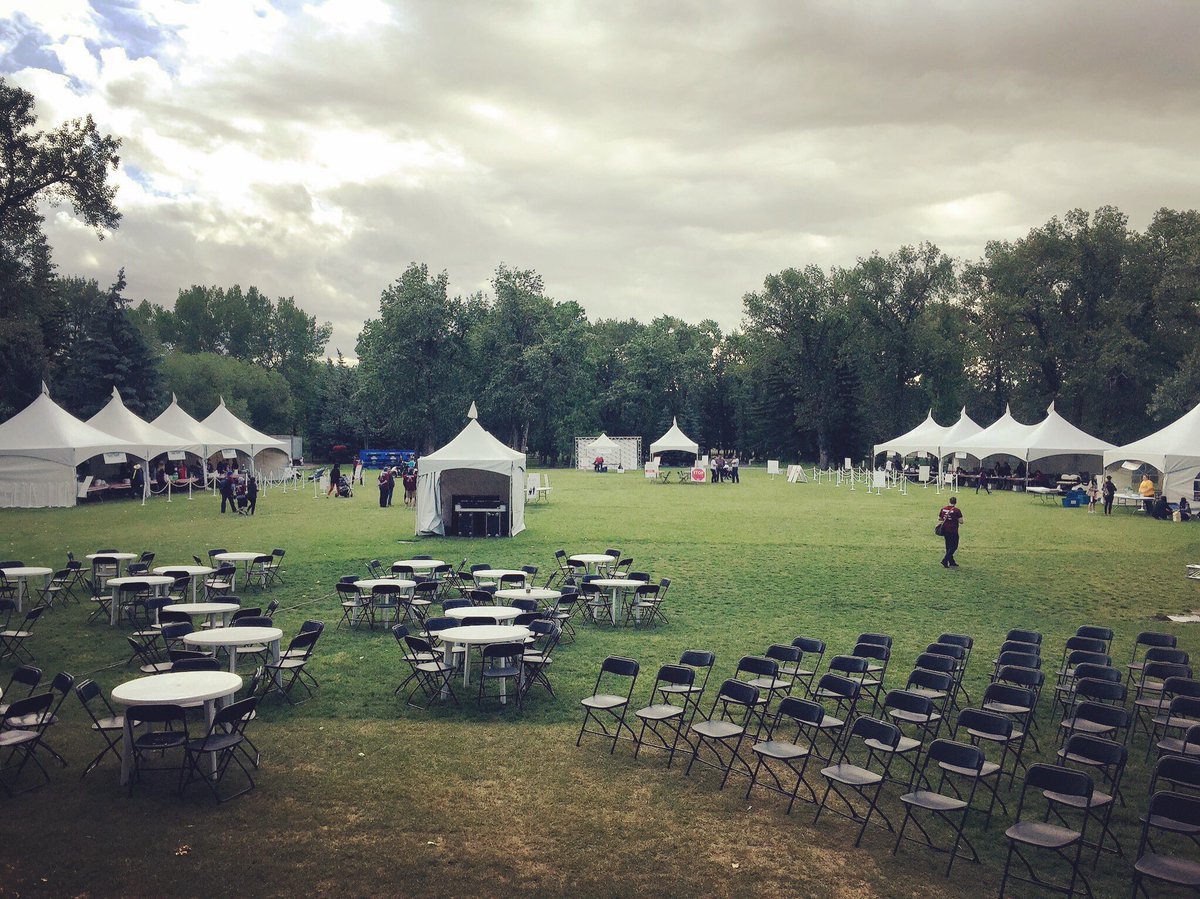 apsmitherrr's tweet image. Before and after everyone arrived to the @JaymanBUILT #MSWalkYYC