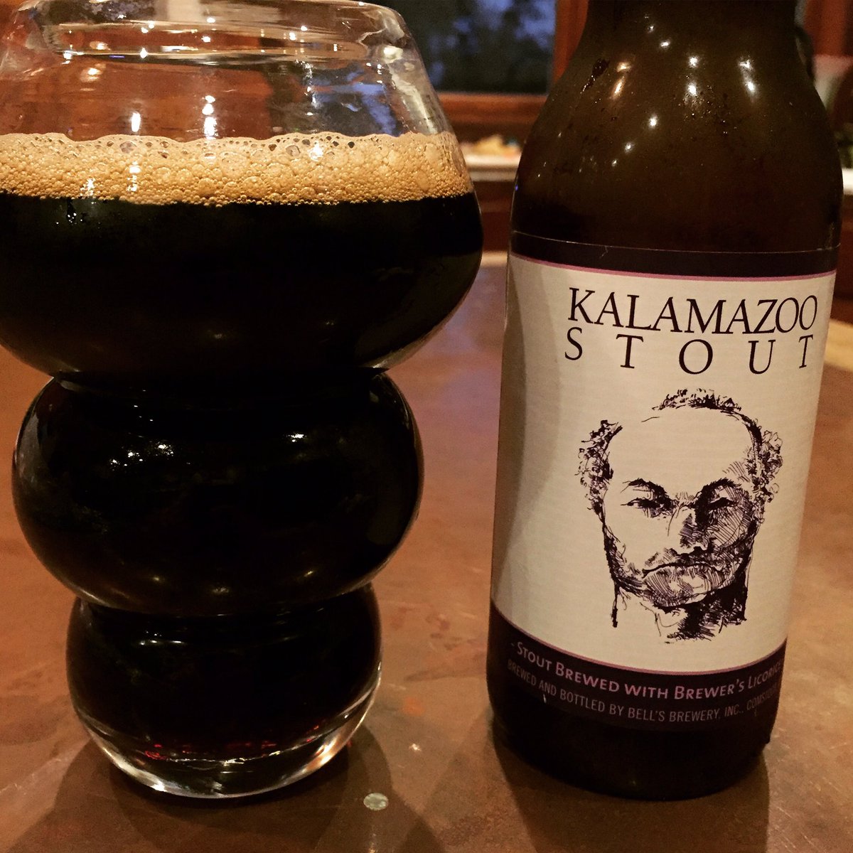 Just got <a href="/PretentiousGlas/">Matthew Cummings</a> hand blown beer glass #2 The "Malty". Can't wait to put a #Nitro in it but for now it's a @bellsbrewery #craftbeer