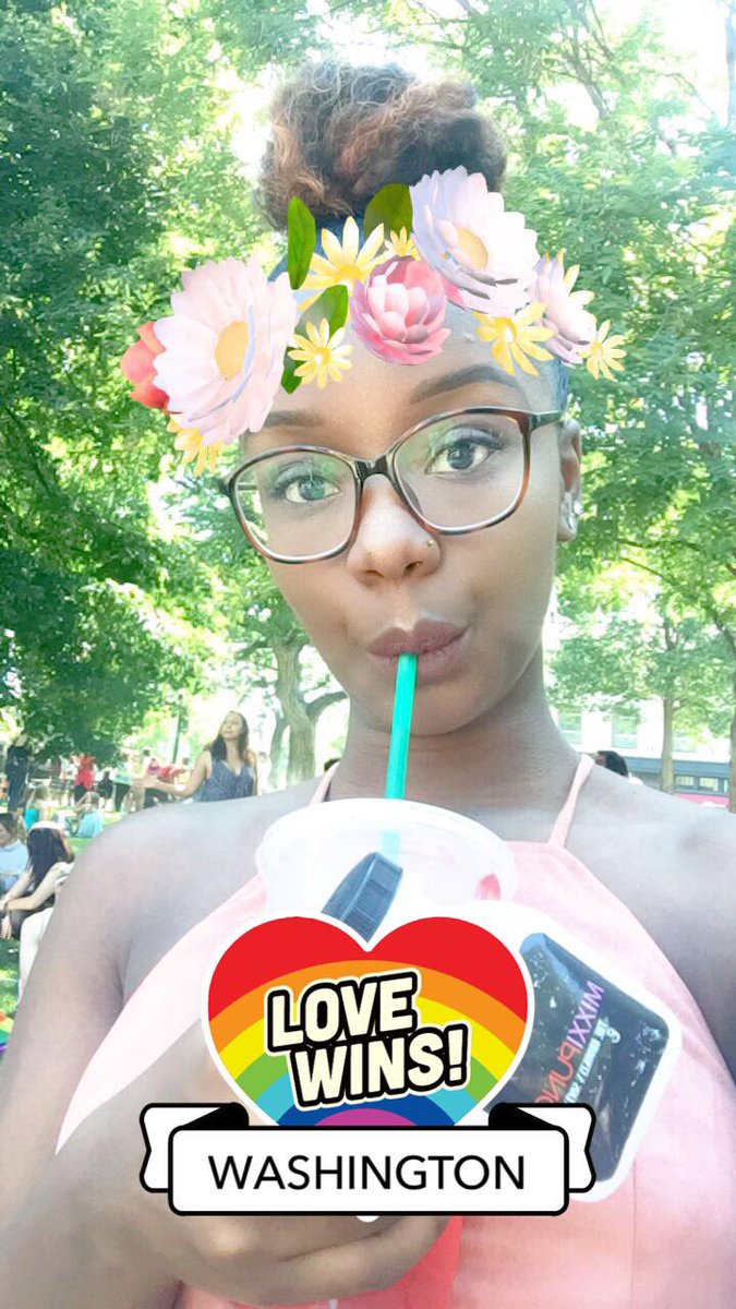 theonejcheri's tweet photo. is it too late to post? #dcpride2017 🌈💕 https://t.co/x5pdmT608e