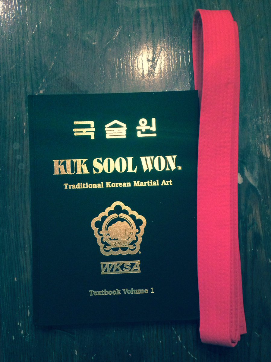 nobutterflyhere's tweet image. Some things don't come easy...

@KukSoolMuncie 
#KukSoolWon
#MartialArts
#RedBelt