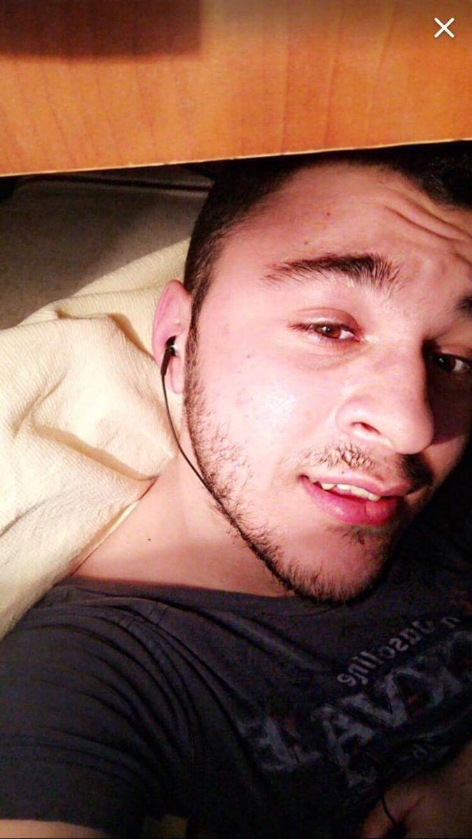 exposingultrasu's tweet photo. @Ultrasubversive's social media:
Facebook: https://t.co/TiPKp6Py2K
Snapchat: nemesisx
(it's probably him in the picture)
#eclipseisoverparty https://t.co/YAFKM0Ujgf