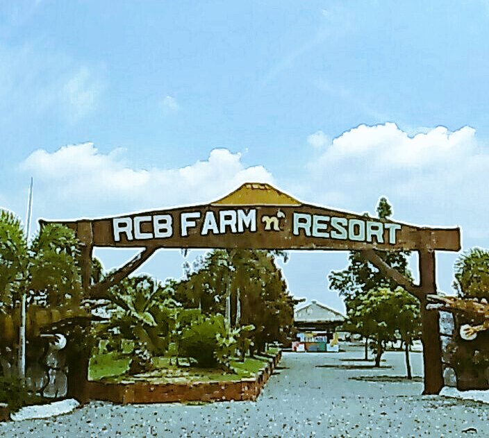 Wilma_Does's tweet photo. Thank you Lord for the good weatherπ #vacation #tarlac #solidV https://t.co/jayAT6JzlV