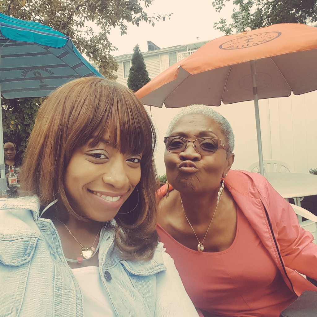 ReamsMowatt's tweet photo. Retired over 10 years from @nyphospital #39yearsofservice #MyGranny #Meant2beNYP https://t.co/9fj6mNYvY2