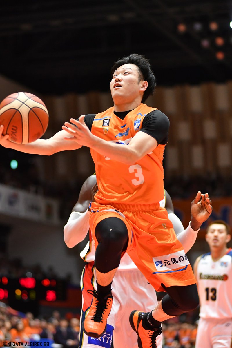 新潟アルビレックスbb On Twitter アルビbb 畠山俊樹選手 Shunshun32 契約更新のお知らせ Https T Co Erzmffe2q6 17 18シーズンもあの気迫あふれるプレーを 熱いご声援宜しくお願いします Albirexbb 畠山俊樹 Bリーグ Albirex Https T Co