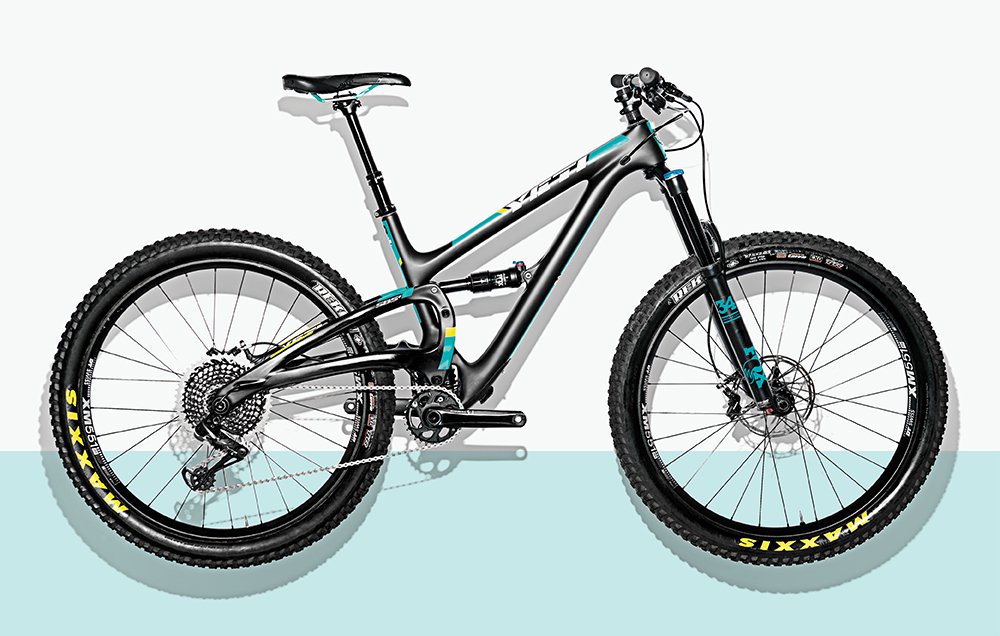 BicyclingMag's tweet photo. This 5-inch-travel, 27.5+ mountain bike will be your secret weapon on the trail https://t.co/ShC9E0IQ1g https://t.co/lssmsVTmsF