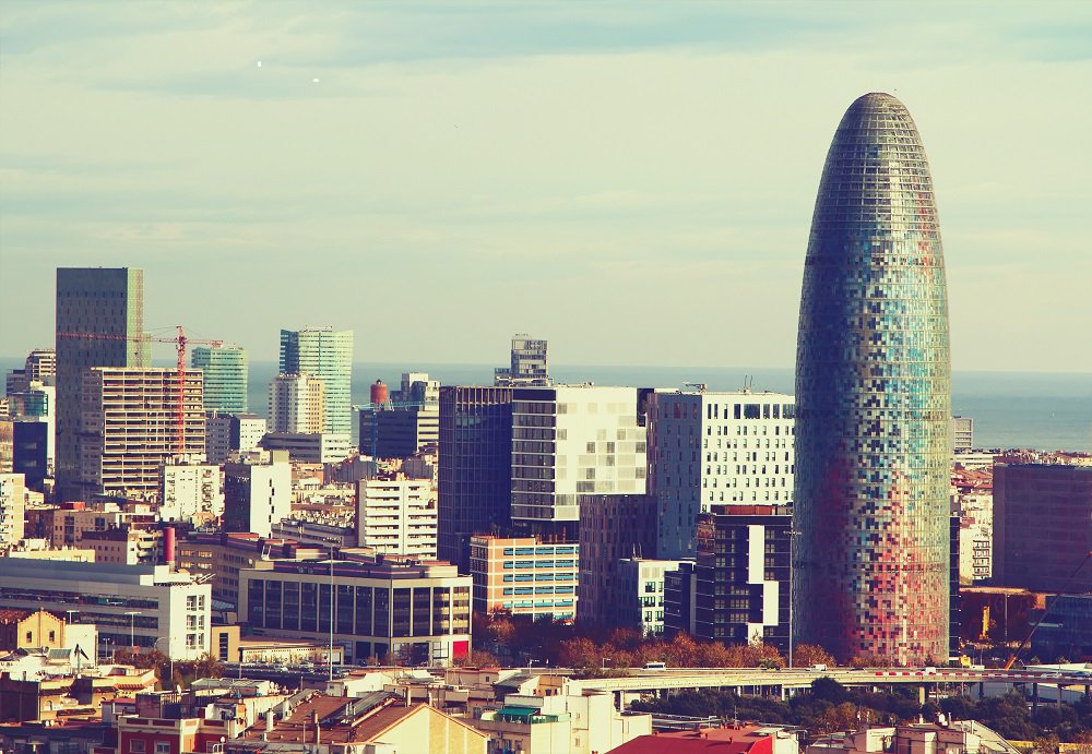 22@-Placa de les Glories in Barcelona is seeing strong demand for #officespace from #TMT sector. Read more: Global jll.link/60188l4Vs