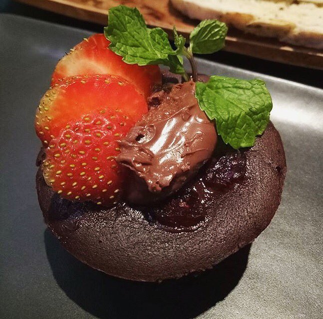 cafecouscous's tweet photo. Banana Nutella Muffins are heavenly. Get it now only ins #CafeCousCous.
.
#balifoodlovers #nutella #balicafes #umalas #banananutellamuffins https://t.co/AkHtQgBXuv
