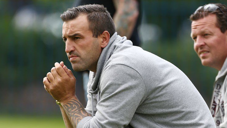 Chiel Schneider met zijn groep terug in de derde klasse. #nacompetitie - bit.ly/2sjKfuv