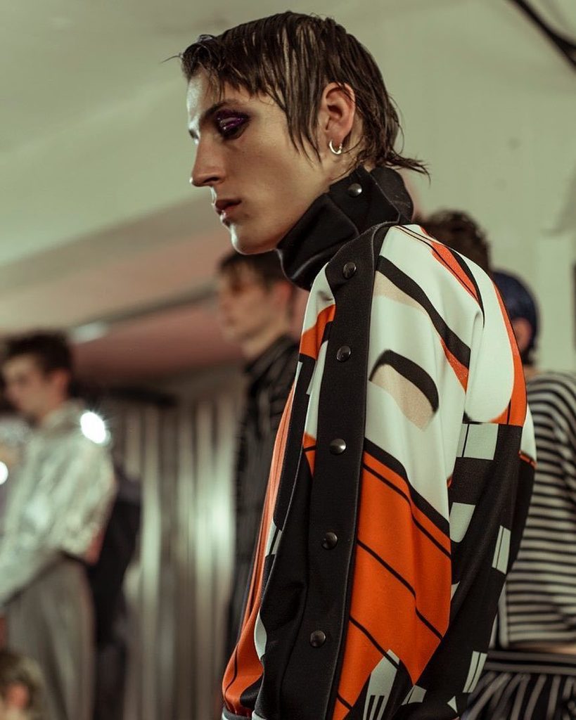 KALTBLUTMAG's tweet photo. #Topman @topman Design #SS18 β #ModernRomantics
https://t.co/gtzsCMiaHu
#LondonFashionWeekMens β Photographer Lisa Jureczko went for #KALTβ¦ https://t.co/yXKuQrB5bY