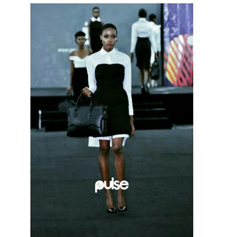 mahogany_models's tweet photo. Our Pretty woman ADANNA at the LagosLeatherFair2017
๐@janemichaelekanem
Styled by @thestyleinfidel
#MahoganyModel #MahoganyGirls #fashion โคโค https://t.co/n6OCjAsbaN