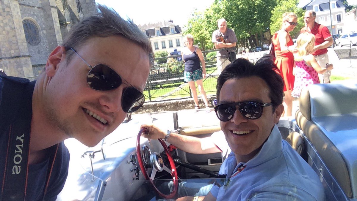 Bat092's tweet photo. Super weekend avant cette folle semaine des #LeMans24 &amp; une rencontre inattendu avec @galiffiofficiel à bord d'une magnifique @Porsche ! https://t.co/nkdOkMxeP2