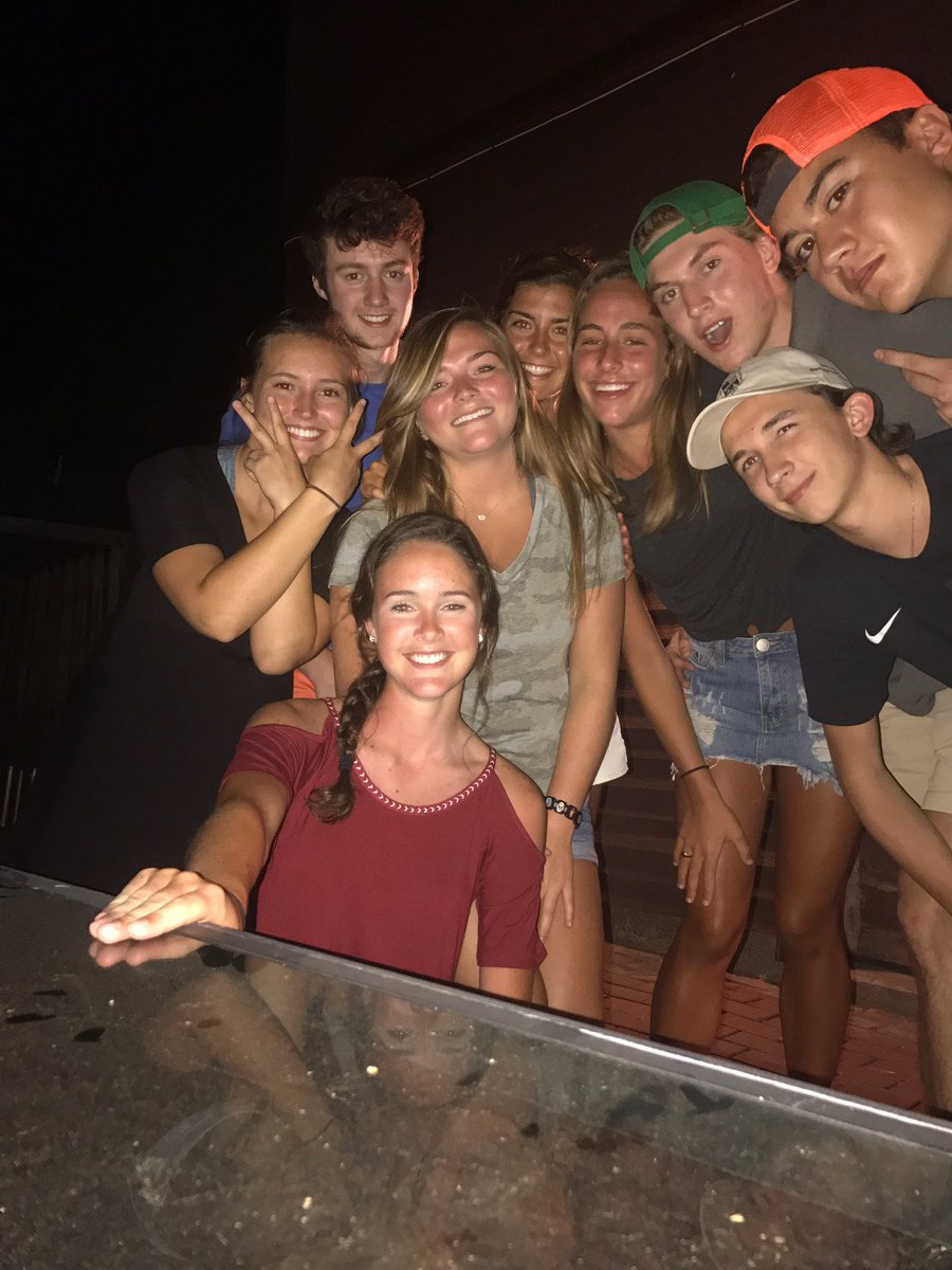 colleenod6's tweet photo. happy birthday to my bestie since day 1 🎉 we've been through everything together and im glad your bday was ledgendary this year https://t.co/QAEbVOGrCi