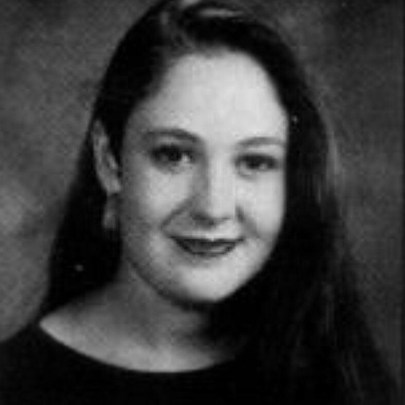 saigprecruit's tweet photo. #saifoundersday2017 Day 5: #riseindedication
Kelli Nicole Marshall (1976-1996), the namesake of Gamma Phi's scholarship competition https://t.co/uhPwZB0pcE