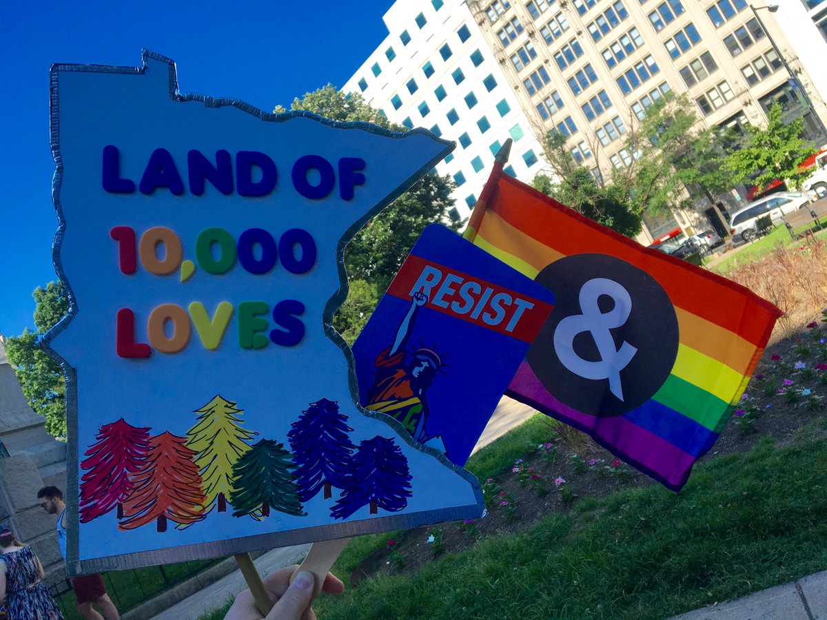 Anddigrrl's tweet photo. @ACLUFL #equalitymarch17 #Homosotan #Pride https://t.co/604wjP6672