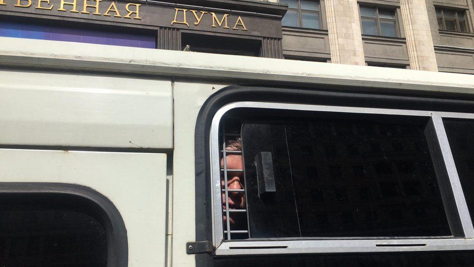 DCGSsQKXsAAW2ts.jpg:large