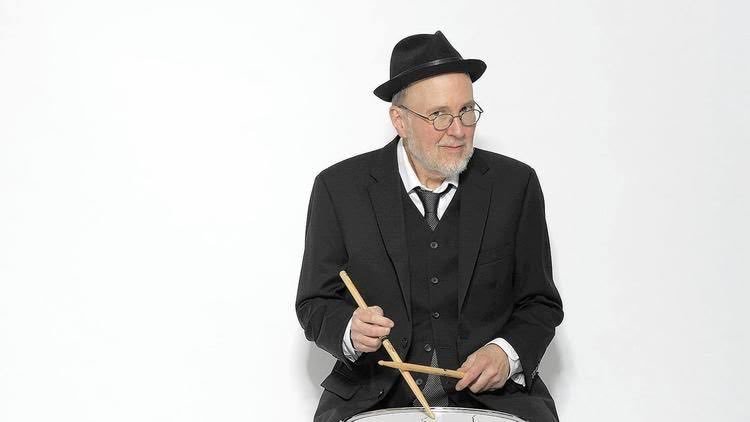 Happy  Birthday,Mr.Bun.E Carlos   