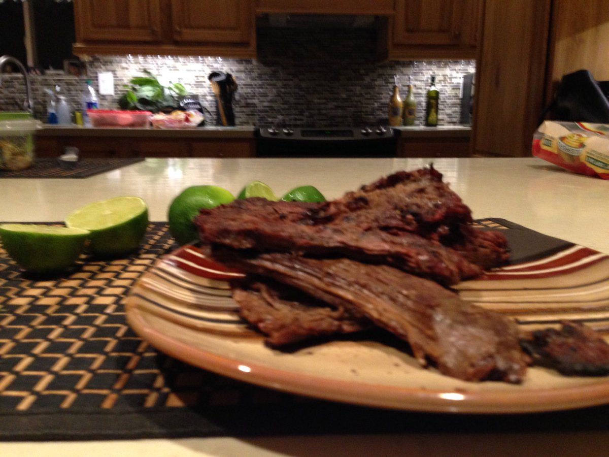 skizzokizz's tweet photo. Parents always hookin it up https://t.co/v5tKyEfpGK