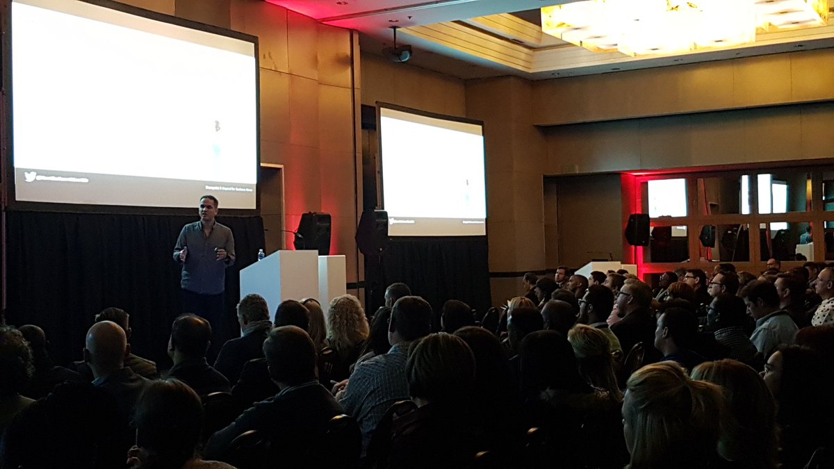 vladcatrinescu's tweet image. Watching @symon_garfield deliver an awesome keynote on the Digital Workplace at @share4business #share4biz