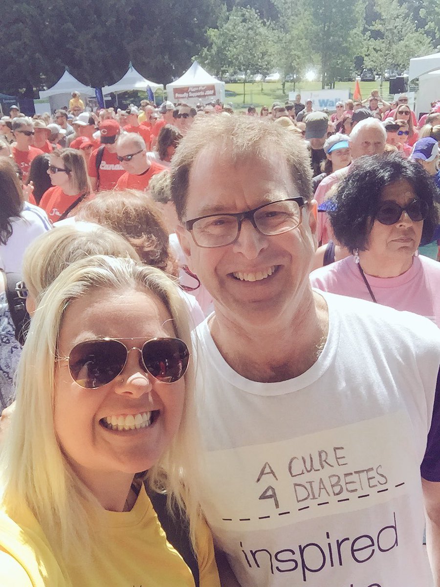 lynzbaldrey's tweet photo. Selfie time with @adriandix @JDRF_Canada #TELUSWalk https://t.co/gKeiuPHGYZ