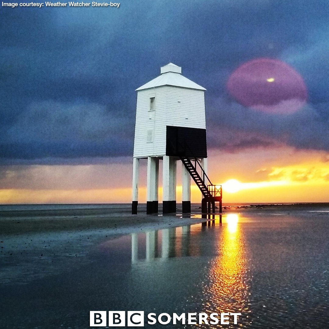 bbcsomerset's tweet photo. ❤️ Burnham-on-Sea! https://t.co/3KFpBSSWKr