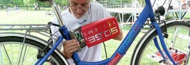 biciclettando1's tweet photo. Punzonate piu' di 100 biciclette in 2 giorni https://t.co/tY3jKBQrUU https://t.co/8tUXnQVAhL