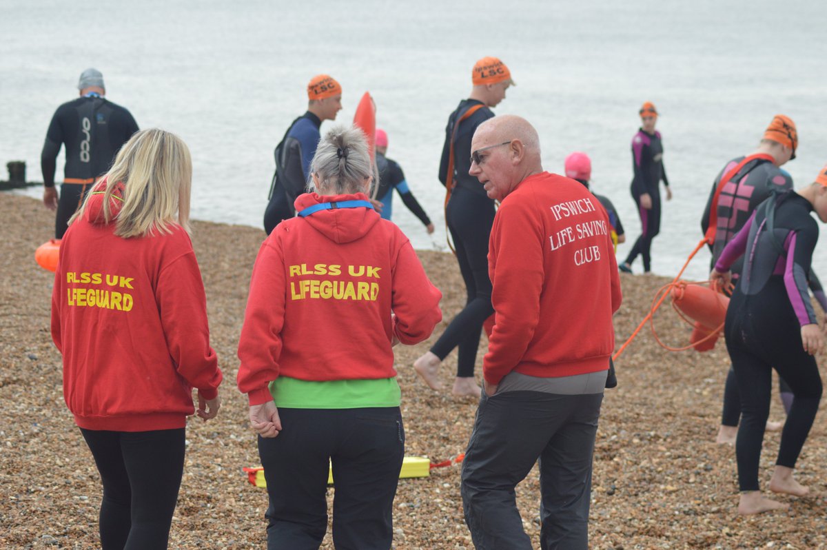ipswichLSC's tweet photo. Remember tonight is open water training in the 🌞at #Felixstowe for club members towards @Great_Swim 
Pizza 🍕 afterwards ! https://t.co/5DycUaiWHh