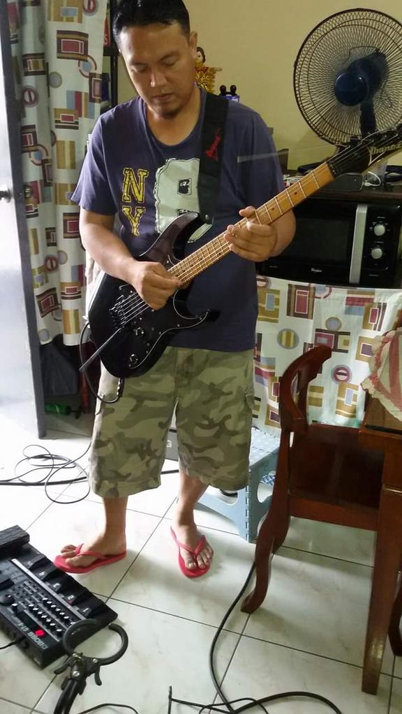 bendiciojayson's tweet photo. #jam https://t.co/6wMWiucWld