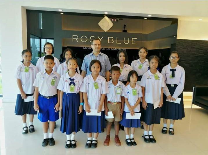 _rosyblue's tweet photo. 12 scholarships granted to employees' children! Education is key. #morethandiamonds https://t.co/DBlXUsXa3k
