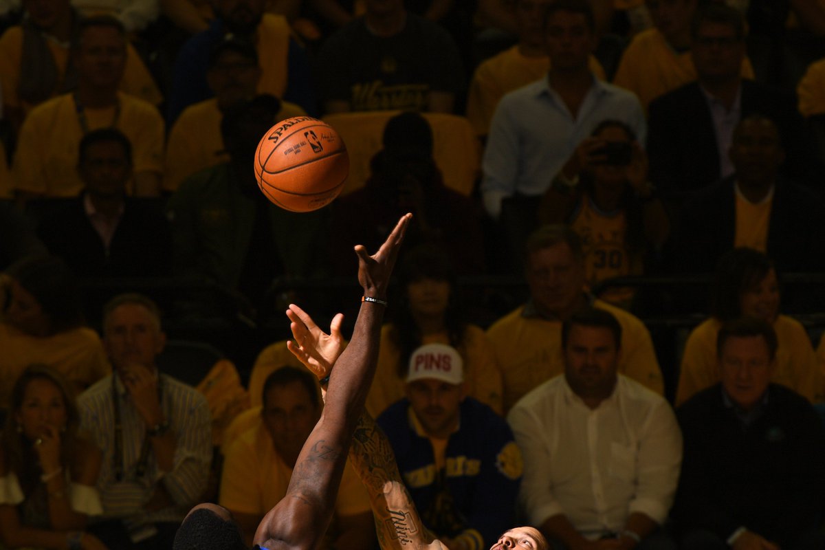 It's GAME DAY!

Game 5 of the 2017 #NBAFinals tips at 9pm/et on ABC. 

#DubNation - 3 
#DefendTheLand - 1