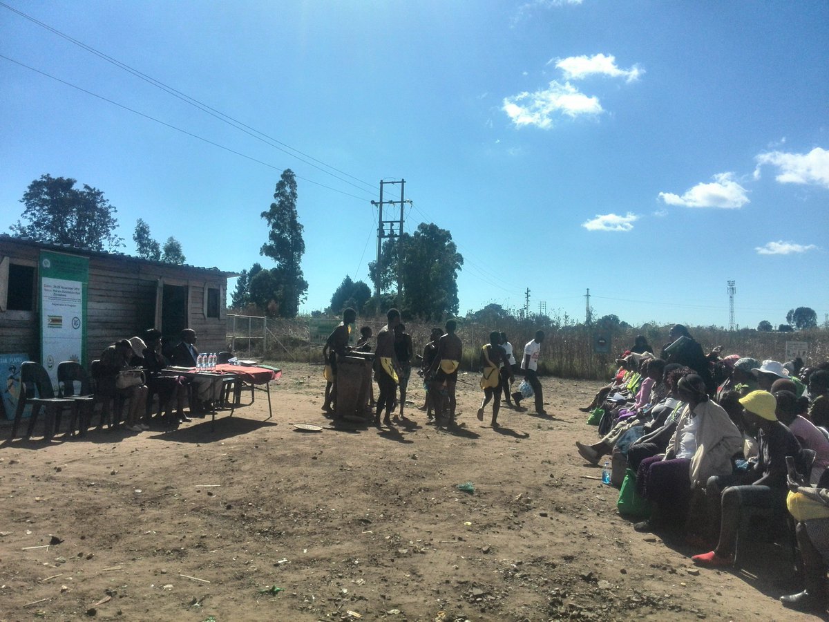 2wise2waste's tweet photo. World Environment Day commemorations held in Mabvuku @Zimsunshinegrp @UNICEFZIMBABWE @SwedeninZW https://t.co/qaiy03Jd4O