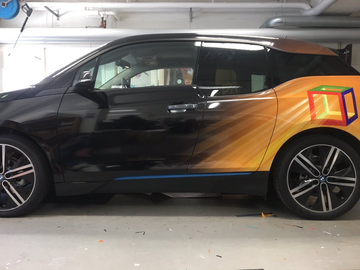 dekortekk's tweet photo. #vinilos #rotulos #carwrapping #3M ##Marketing #estilo #Publicidad #diseño #coches #BMW i3 https://t.co/xZL5TfSXm4