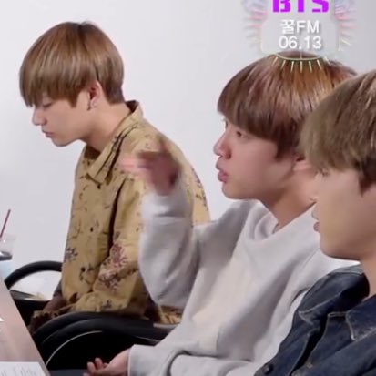 stussyjimin's tweet photo. that namjin moment :')
#4YEARSWITHBTS
#2017BTSWEEK https://t.co/j2wPX8miVk