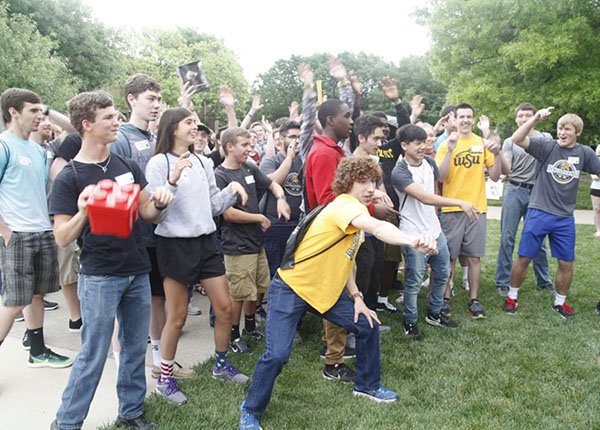 WichitaState's tweet image. A HUGE welcome to all our #newshocks17 on campus!!! #wichitastate