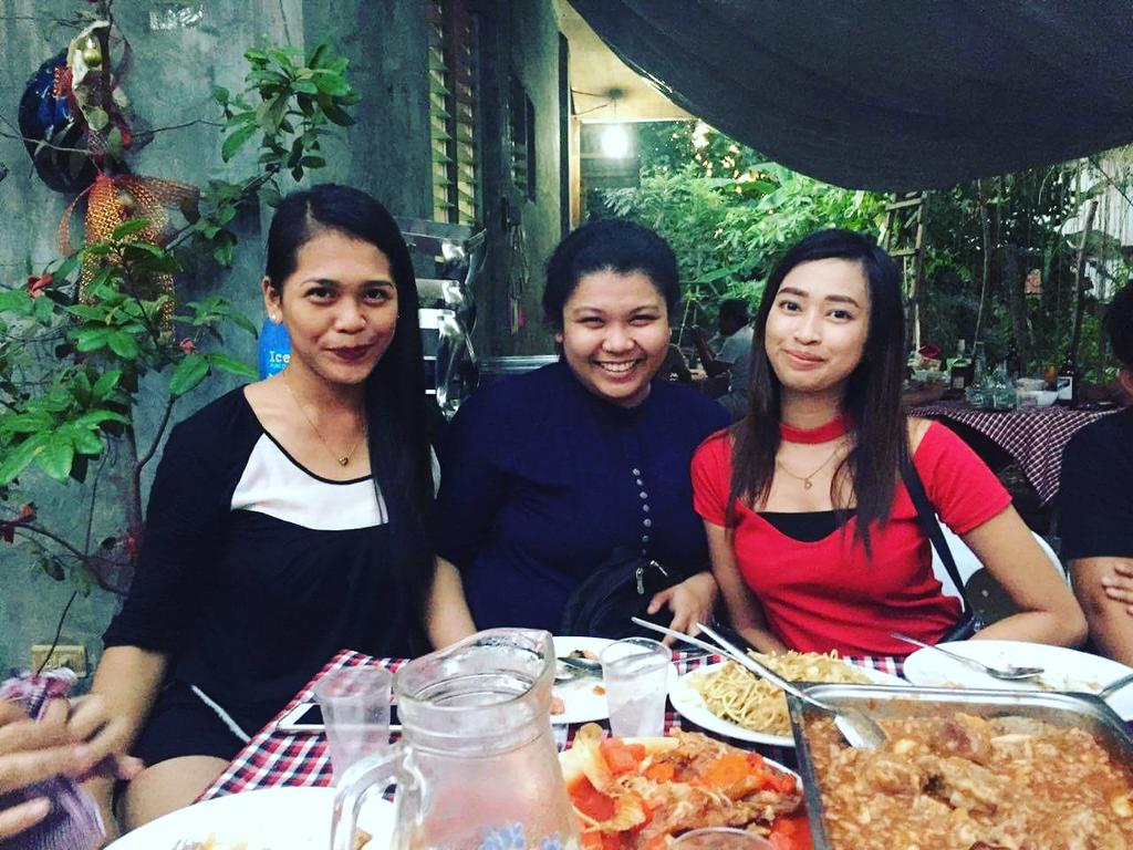 reangg23's tweet photo. Were having fun! 😘😀 https://t.co/Bs7Ialf0nI