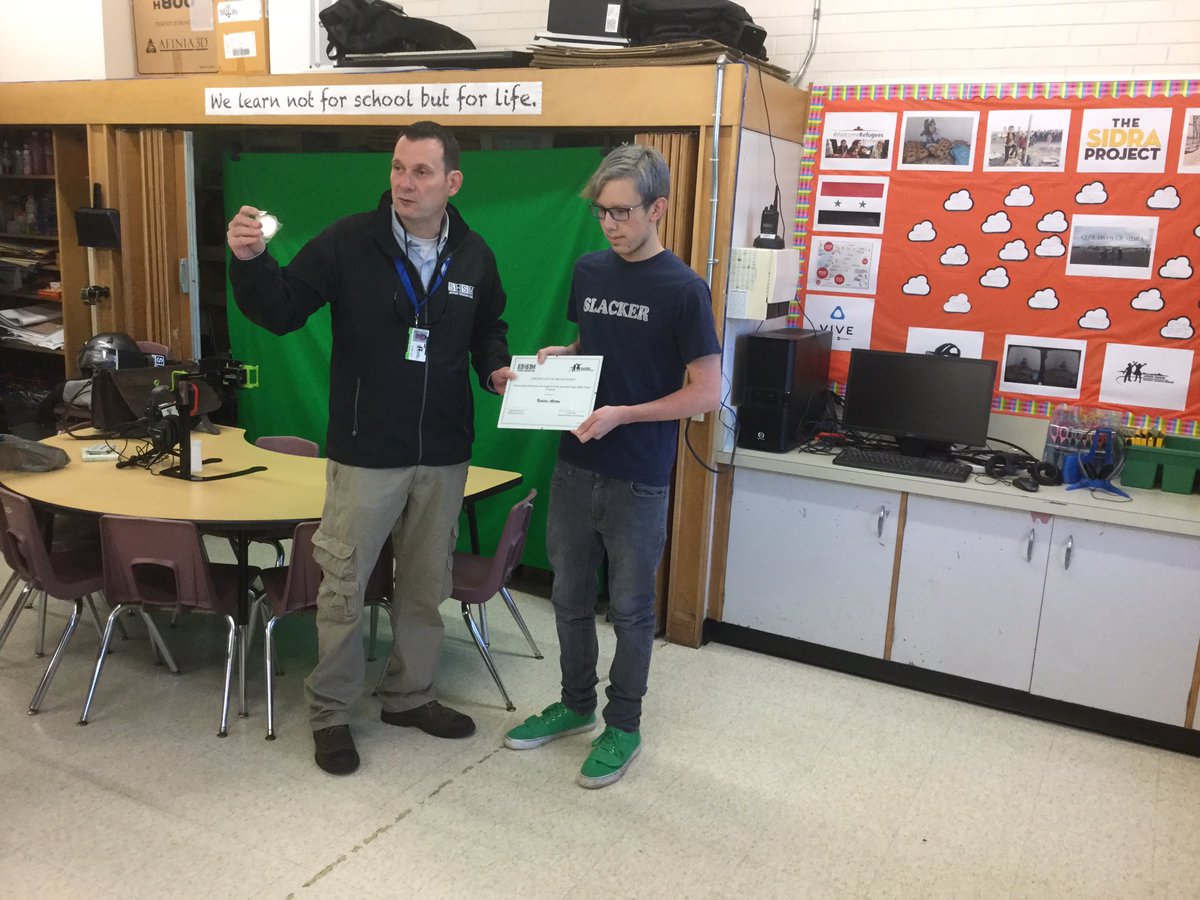 SO proud of #MrAllerton for earning an <a href="/ugdsb/">Upper Grand DSB</a> #SHSM Coin for his #pioneering #VR &amp; #3Dprinting #CoOp placement at <a href="/PonsonbyPs/">@PonsonbyPS</a> &amp; <a href="/CWcomptech/">CW Computer Technology Program</a>.