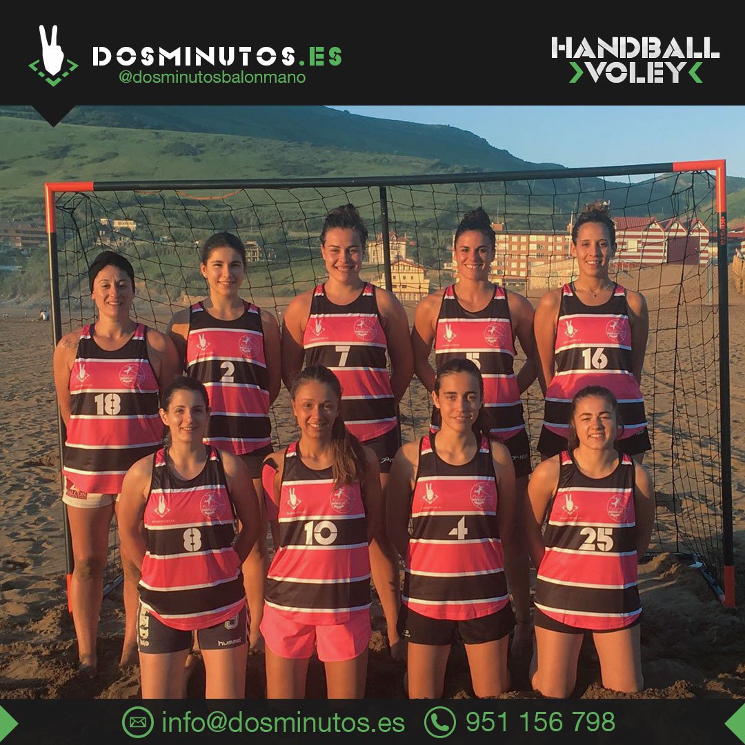 Dosminutosbalon's tweet photo. Orgullosos del trabajo realizado para el equipo de playa Petit Morcillet 😍
https://t.co/ZMPKYcPEqN
#2mFans #2mPromo #handball2017 https://t.co/LJ6UH1qQcz