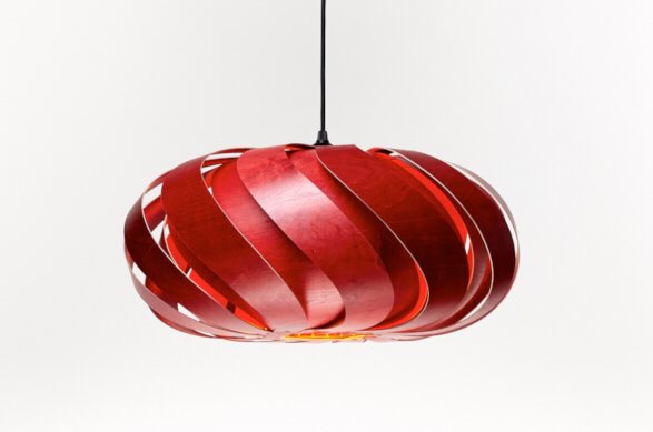 MacMasterDesign's tweet photo. Thanks @Kat_Burroughs for including us in your Sunday Times article on #Plywood. Birch-ply makes a strong, but delicate pendant light. https://t.co/sfj9b1s6tP