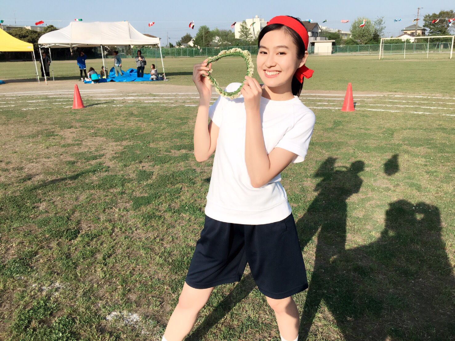 公式 スカッとジャパン 本日 今回の胸キュンスカッとは 胸キュンを代表する横浜流星 恒松祐里の若手俳優ツートップが共演 高校の体育祭での借り物競争で出されたお題が2人を近づける 気になる内容は 今夜19時57分 オトナがダメな若者に喝 Sp