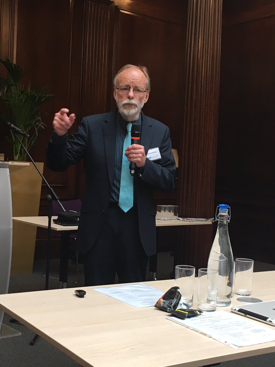 davidamunday's tweet photo. Ian Banks (@EuropeanMHF chair) is welcoming everyone to today's event. Highlights more men die of breast than testicular cancer #MHW2017 https://t.co/SEd2PsWokU