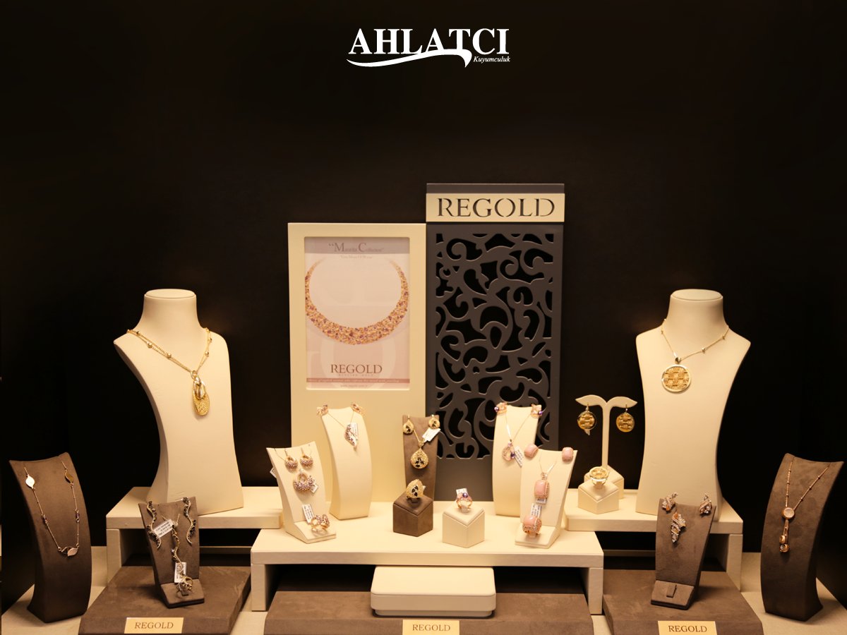 ahlatcikuyumcu's tweet photo. Ahlatcı Kuyumculuk sizi Regold’un pırıltılı dünyasına davet ediyor! #regold #ahlatcikuyumculuk https://t.co/LZ4STcL14D