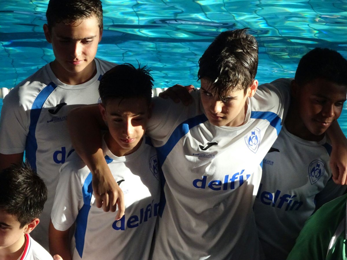 rcndelfin's tweet photo. Buenos resultados, mejores momentos de nuestro equipo Alevin🙌👌 Fase Provincial Juegos Deportivos🏆🏊 Enhorabuena a tod@s!👏🔝 #RCND🐬 https://t.co/5sOcEKUMku