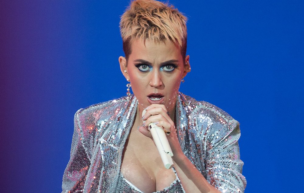 NME's tweet photo. Katy Perry opens up about suicidal thoughts https://t.co/azZpZzZkXH https://t.co/D6tGo0px8s