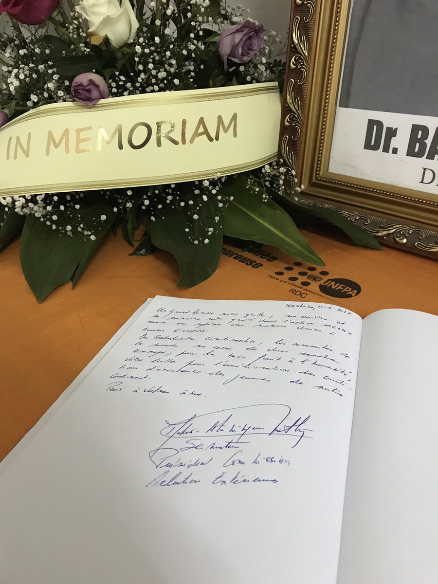 jcmokeni's tweet photo. Hommages rendue ce jour au feu Dr #Babatunde Osotimehin #UNFPA #FUNAP @diene_keita @JulittaOnabanjo #RIP https://t.co/jg2t4xzQwr